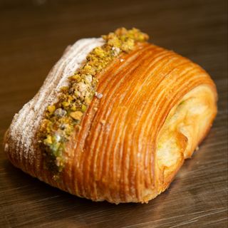 Pain Suisse de Pistacho