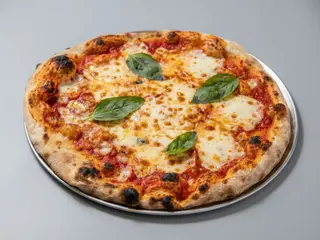 MOZARELLA Y ALBAHACA