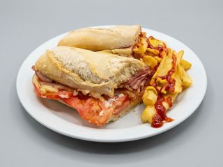 Baguette Bacon Queso Pimientos