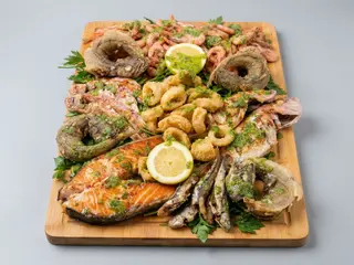 1kg Pescado Variado Frito y a la plancha 