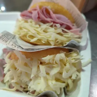 Arepa mixta 