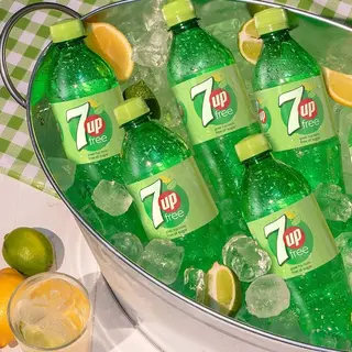 7UP 