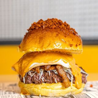 ARES (BURGER DEL VERANO 2026)