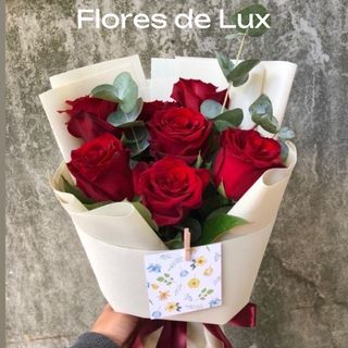 Media Docena Rosas Rojas