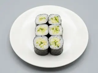 Hosomaki De Pepino (8 Uds.)