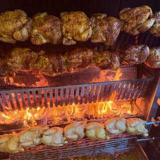 2 POLLOS ENTEROS A LA LEÑA