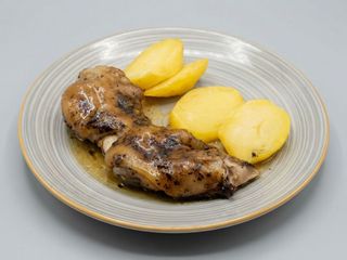 Pies de cerdo a la cerveza