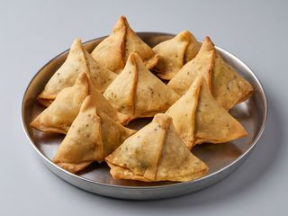 Samosa Pollo (2 Uds.)