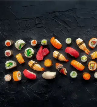 Sushi Uramaki Green Roll Anguila (8 Uds.)