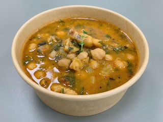 Guiso Marinero de Garbanzos con Bacalao   (500 Gr. aprox.)