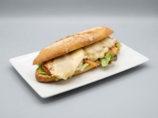 Bocata De Lomo Y Queso