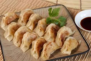 Gyoza De Pollo (4 Pzs.)