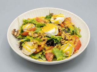 Ensalada De Rulo De Cabra