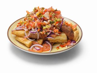 Yuca con Chicharrón