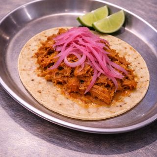 Taco de cochinita