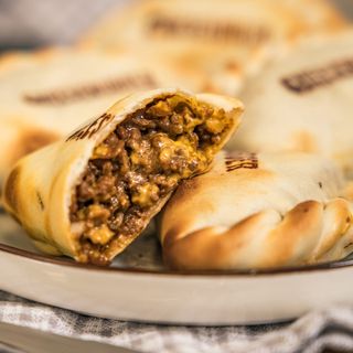 Empanada Cheeseburger