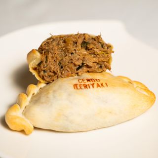 Empanada Gourmet de Cerdo Teriyaki
