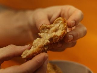 Croquetas de gambas al ajillo