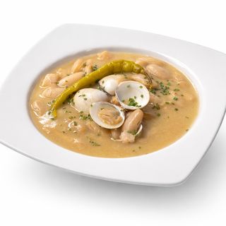 GUISO DE FABES ASTURIANAS CON ALMEJAS