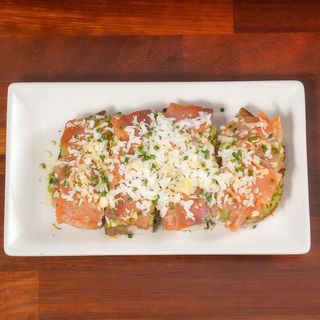 Tosta de salmón