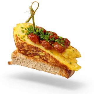Pincho de Tortilla con Chistorra natural