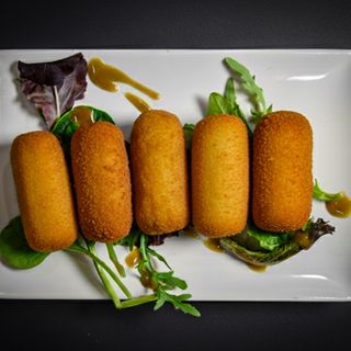 Tapa De Croquetas (5 Pzs.)