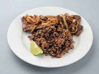 Acompañamiento: Arroz