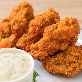 Alitas de Pollo Crujientes (7 Uds)