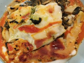 Lasaña de espinacas con bechamel