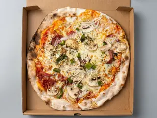 Pizza Don Camilo (30 Cm.)