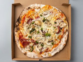 Pizza Don Camilo (30 Cm.)