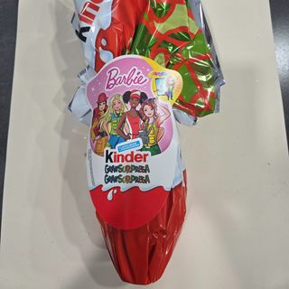KINDER GRAN SORPRESA BARBIE