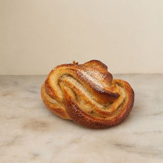 Roll de Cardamomo