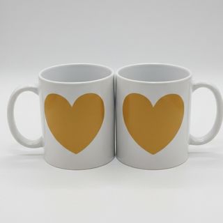 Set de 2 Tazas "Dúo de Corazones Dorados"