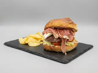 Hamburguesa Lakers
