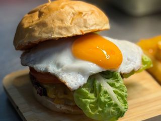 Burger Califórnia Egg