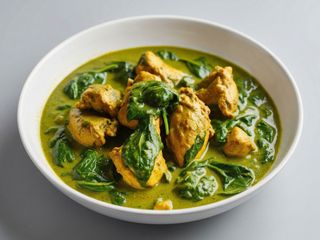 Espinacas Con Pollo