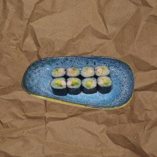 84. Maki Gamba Con Aguacate (8 Pzs.)