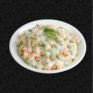 1/2 Ración De Ensaladilla Rusa