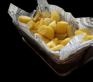 Patates Bravas Rompeolas