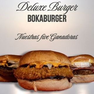 81. Hamburguesa de Pollo Empanado Queso