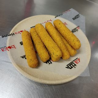108. Fingers de Mozzarella (8 Uds.)