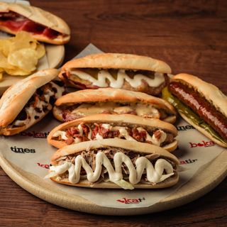 14. Bokatin De Atún Con Bacon Y Mayonesa