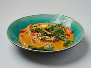 Red Curry prawn (rice included)
