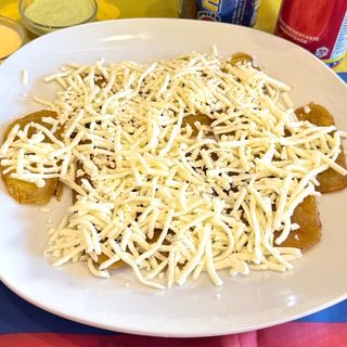 Ración De Tajadas Con Queso Blanco (Plátano Maduro)