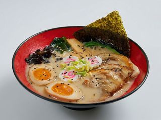 Ramen Tonkotsu (Pequeño)