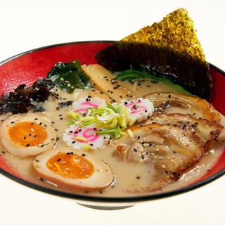 Ramen Tonkotsu (Pequeño)