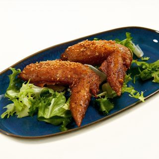 Alitas De Pollo Con Sésamo (2 Uds.)