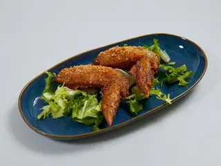 Alitas De Pollo Con Sésamo (2 Uds.)