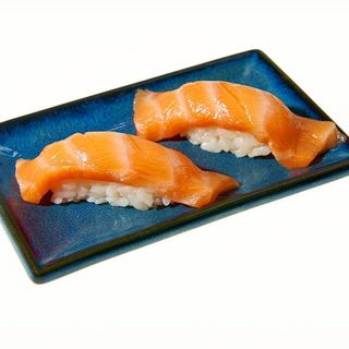 Nigiri Salmón (2 Uds.)